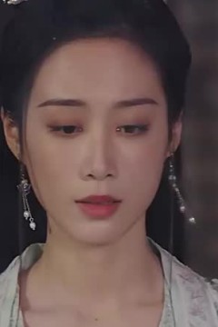 恰逢暮雪亦白头